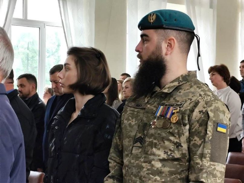 Пораненого захисника з Буська нагородили орденом «За мужність»